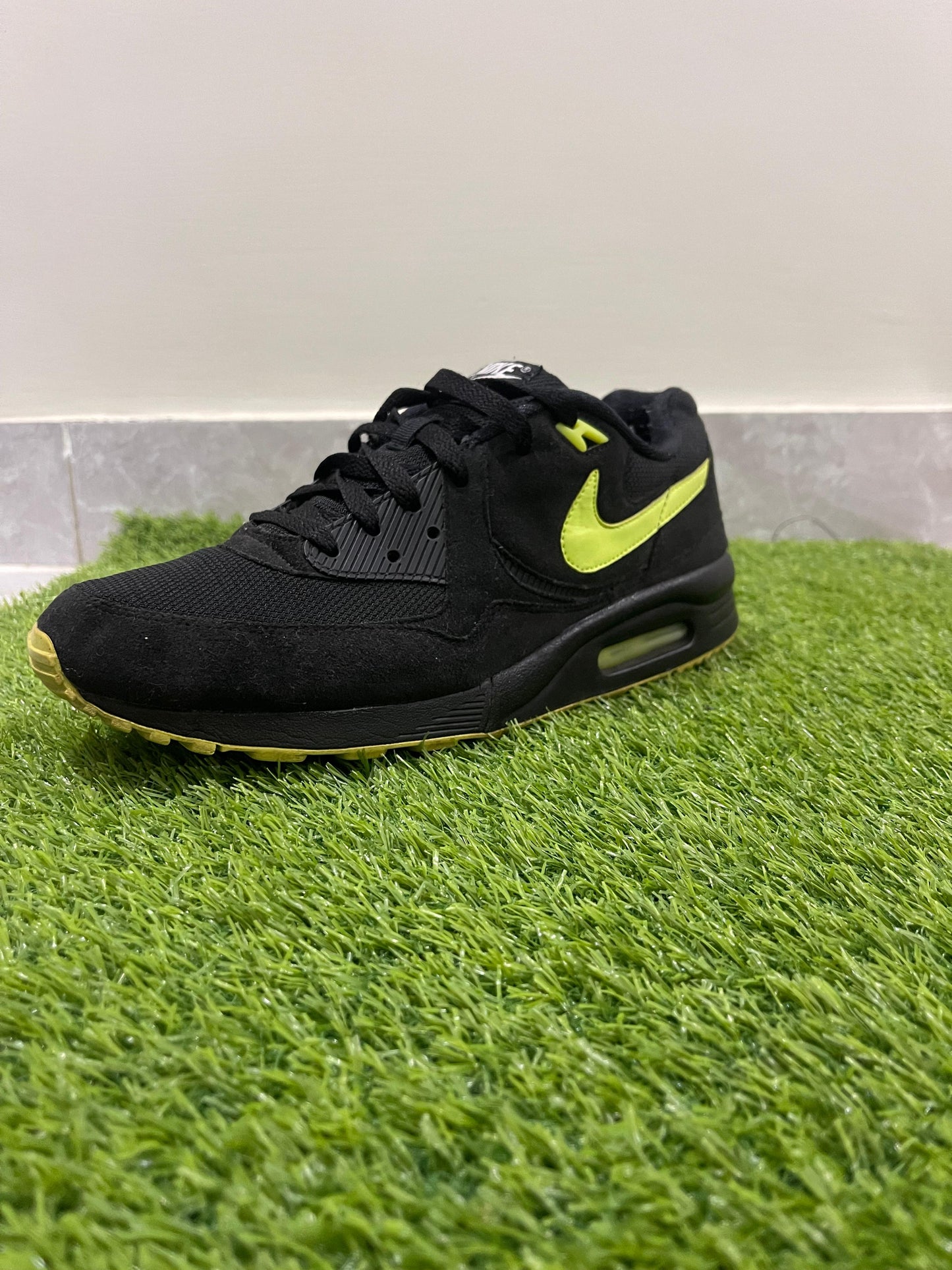 Nike Air Max Light Black & Green